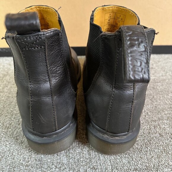 Dr. Martens 2976 Chelsea Boot in Black Matte Leather Size Men's 9 / Women's 10 - Picture 3 of 7